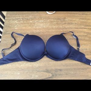 Navy blue push-up bra from aerie